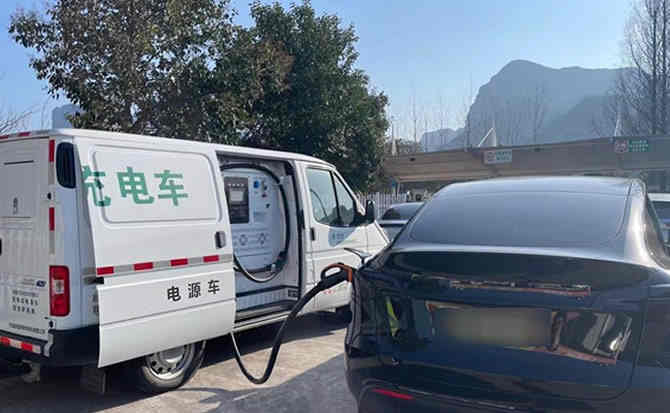 鄯善汽车搭电